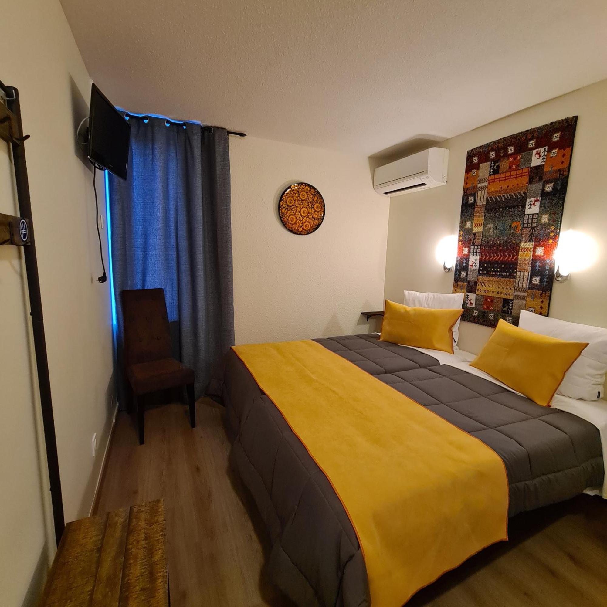 Hotel L'Etoile Aeroport - A61 Carcassonne Zewnętrze zdjęcie