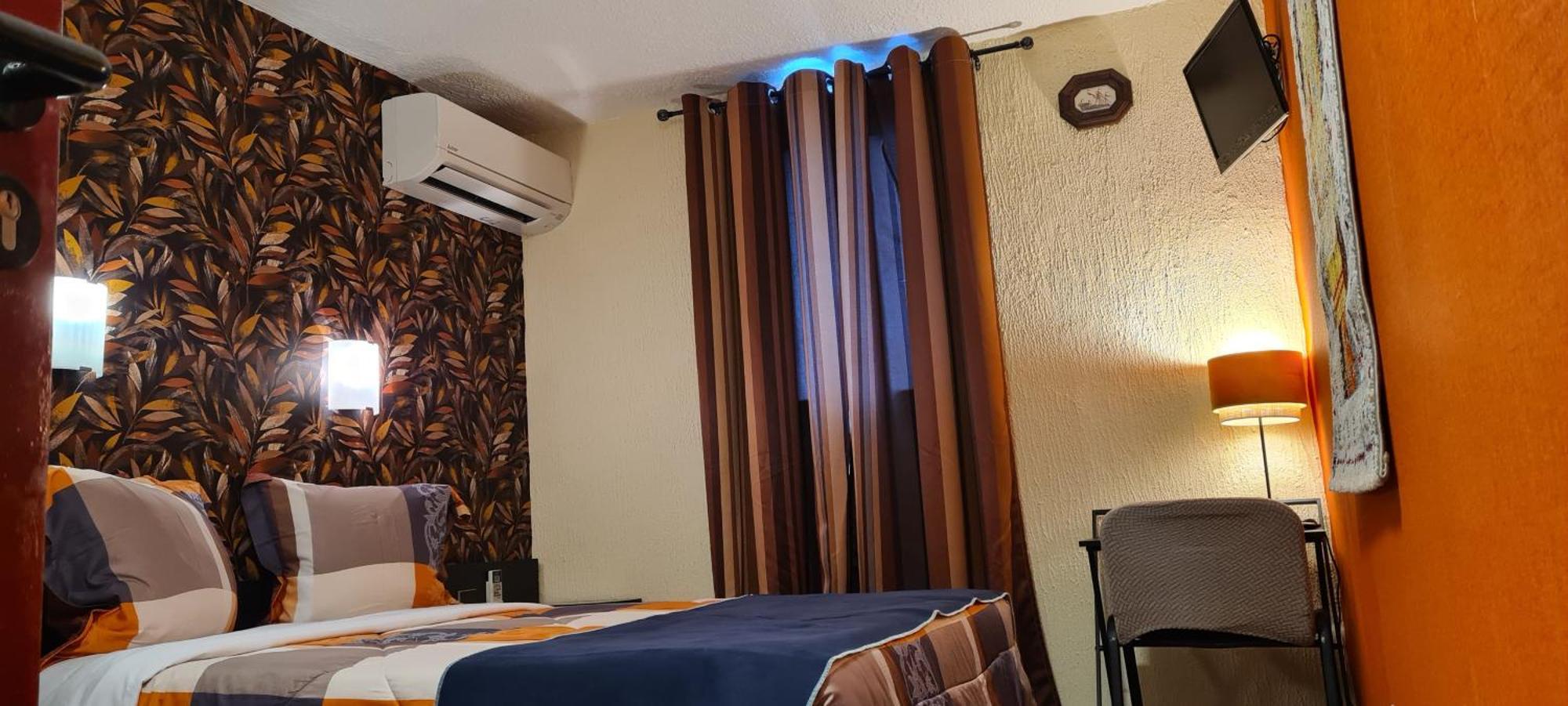 Hotel L'Etoile Aeroport - A61 Carcassonne Zewnętrze zdjęcie