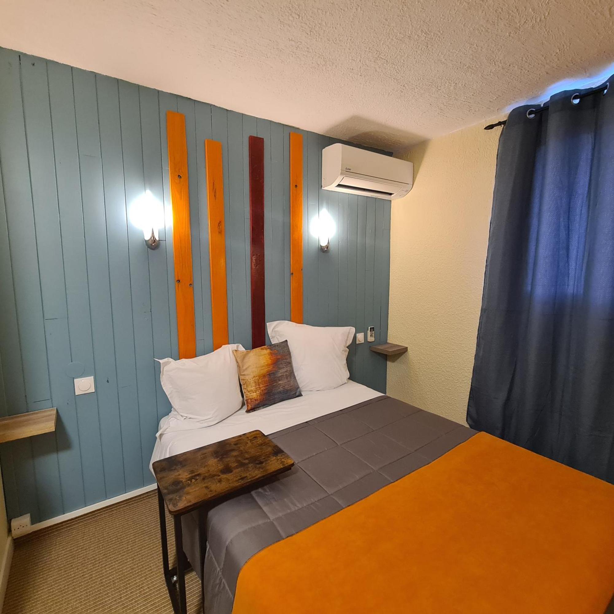 Hotel L'Etoile Aeroport - A61 Carcassonne Zewnętrze zdjęcie