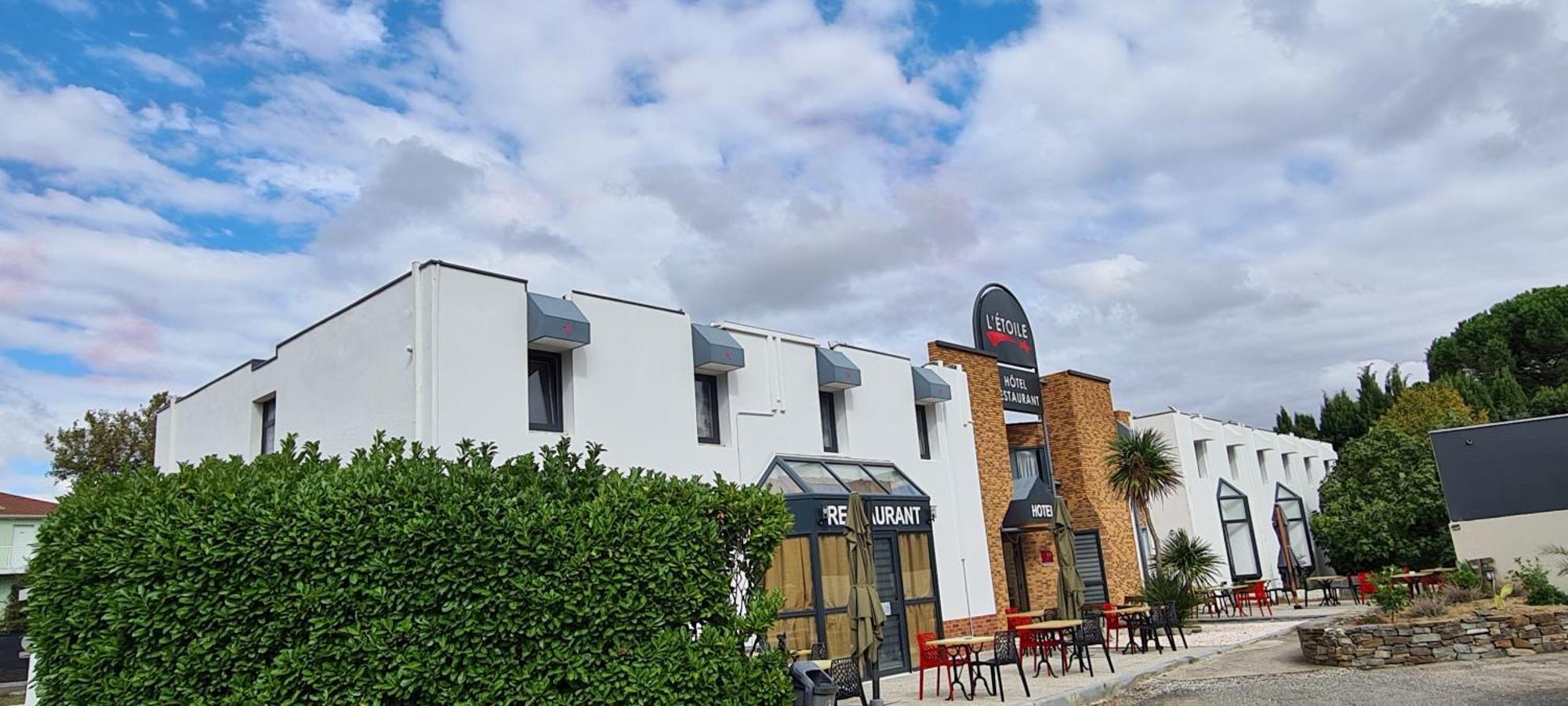 Hotel L'Etoile Aeroport - A61 Carcassonne Zewnętrze zdjęcie